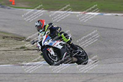 media/Nov-30-2025-TrackDaz (Sun) [[d8b22663df]]/B Group/Session 3 (Off Ramp)/